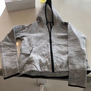 Lululemon sweatshirt